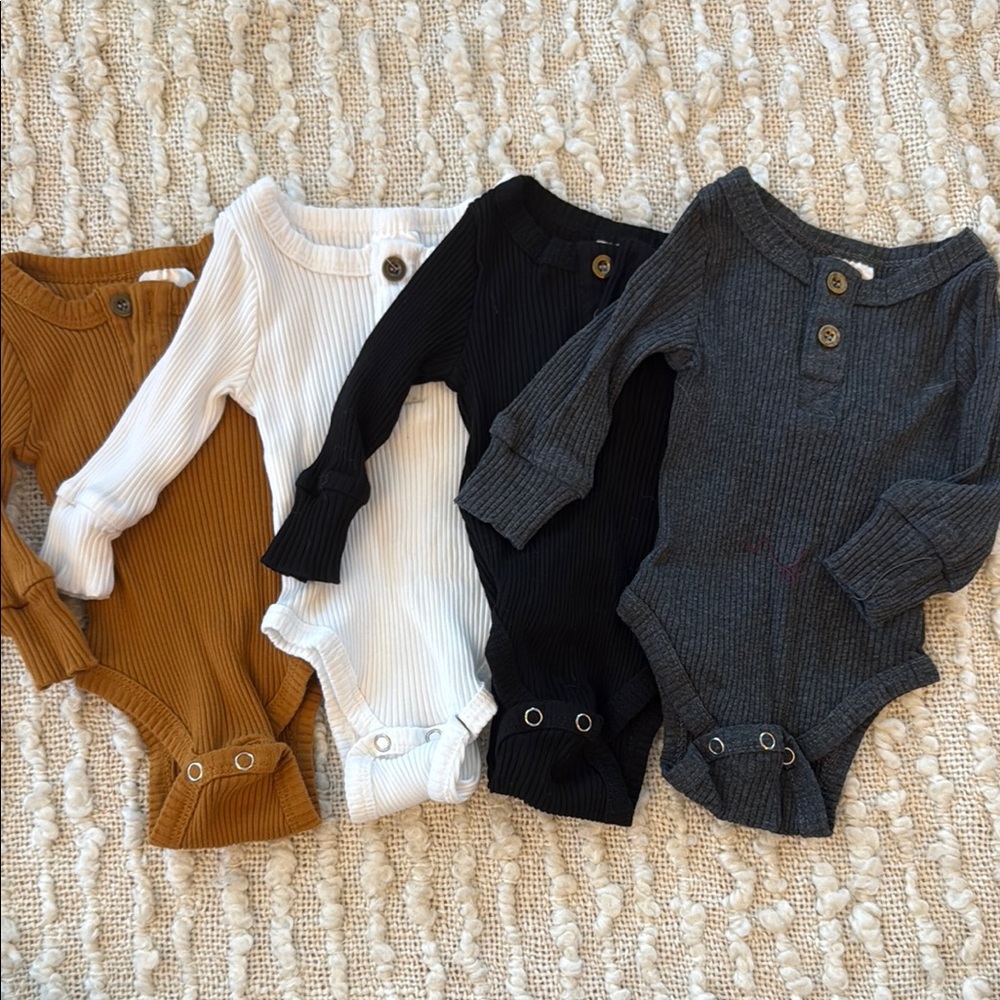 Black and White Bodysuit Set Long Sleeve One Pieces/ NEW